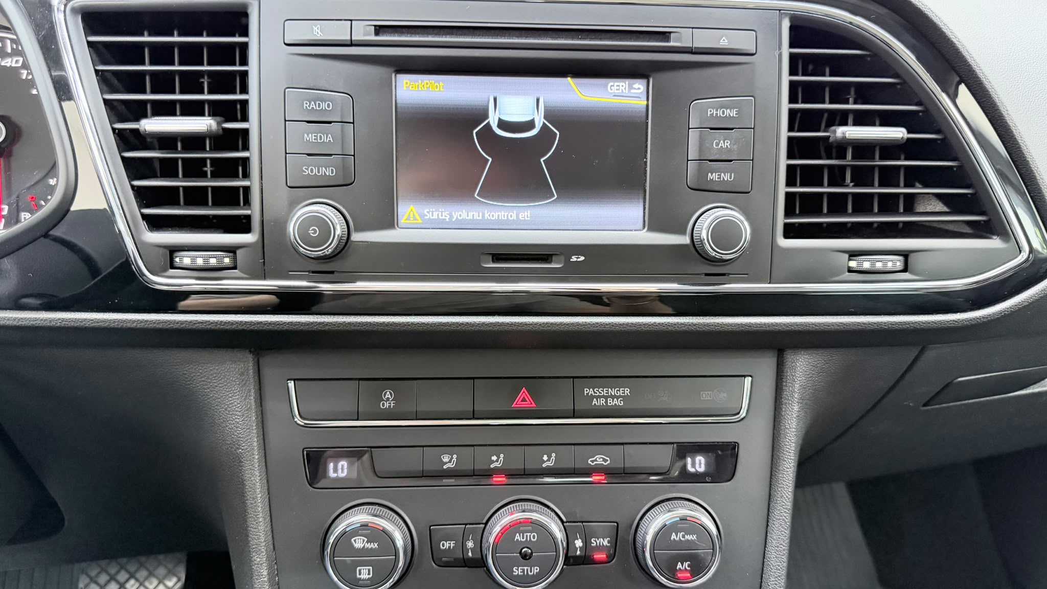 SEAT LEON 11